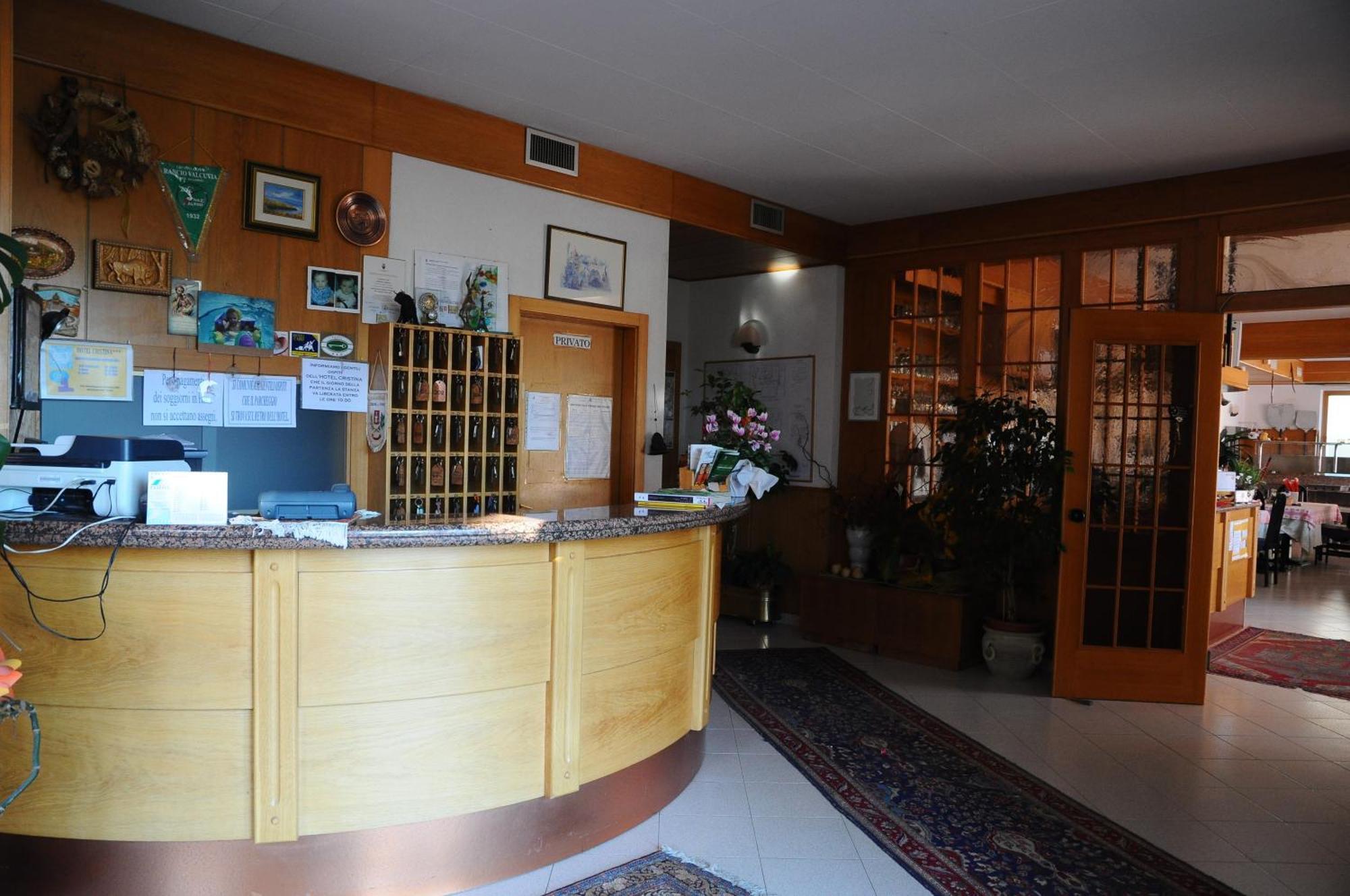 Hotel Cristina Тенно Экстерьер фото