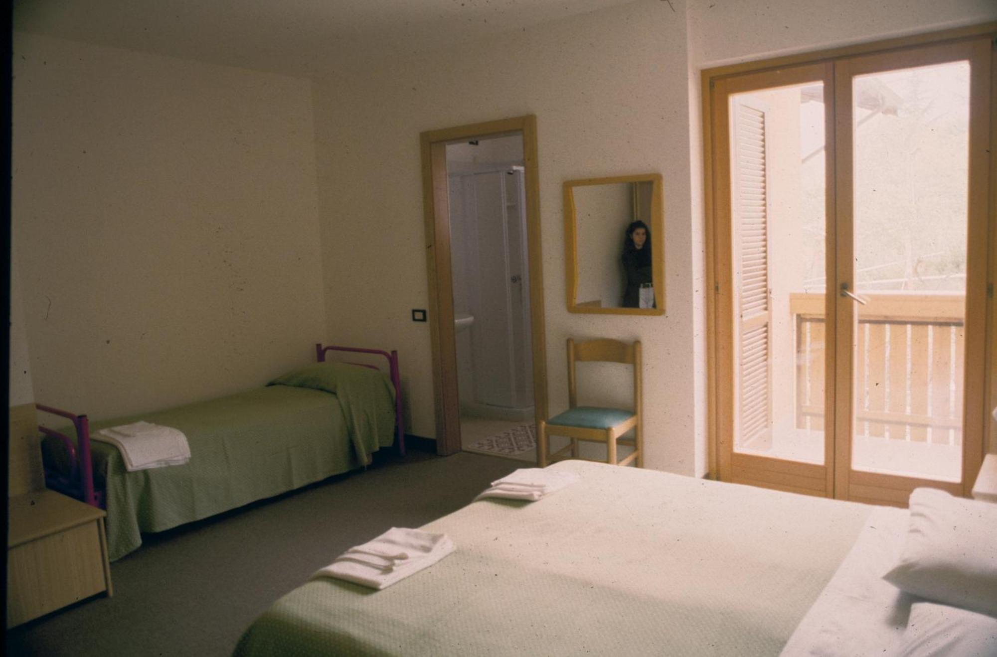 Hotel Cristina Тенно Экстерьер фото